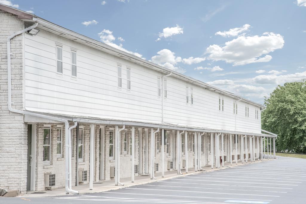Knights Inn Pine Grove Pine Grove  Exterior foto